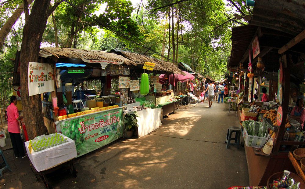 Chợ nổi Bang Nam Pheung