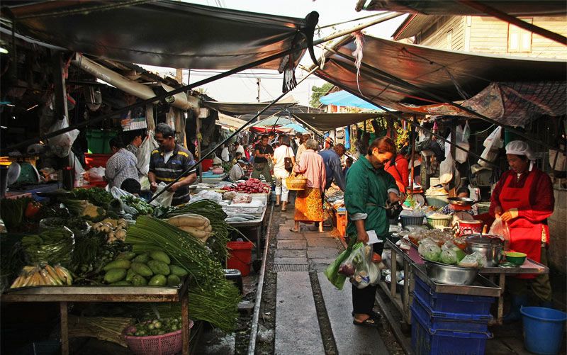 Chợ Mae Klong