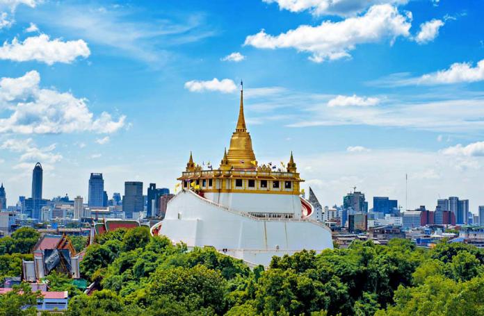 Chùa núi vàng Wat Saket ở Bangkok