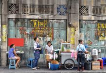 Phố người Hoa - Chinatown (ở Yaowarat)