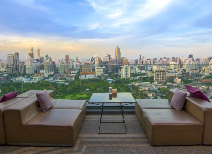 Quang cảnh Bangkok nhìn từ khách sạn