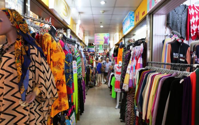Khu mua sắm Krung Plaza