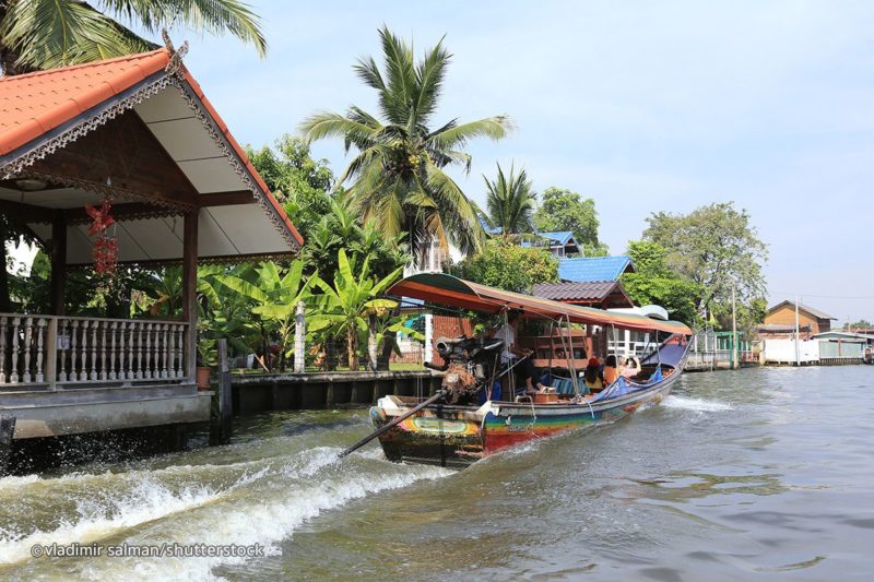 Du ngoạn sông Chao Phraya bằng thuyền đuôi dài