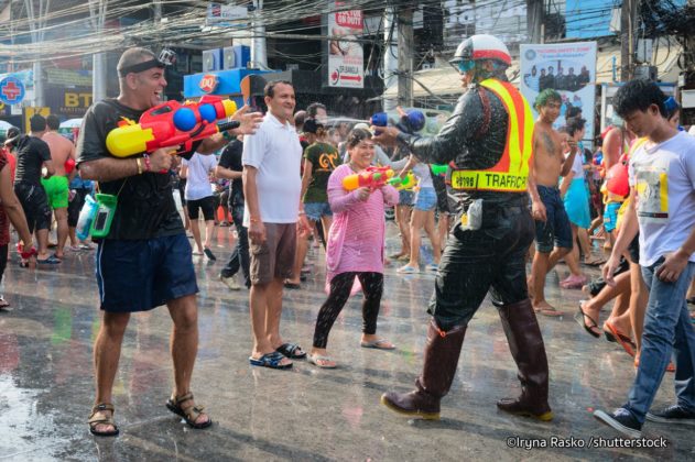 Lễ hội Songkran ở Phutket năm 2017 - Ảnh 6