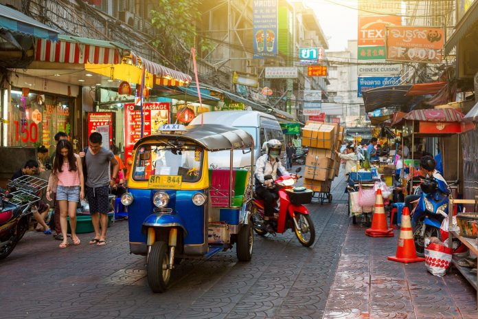 Xe tuk tuk ở Bangkok